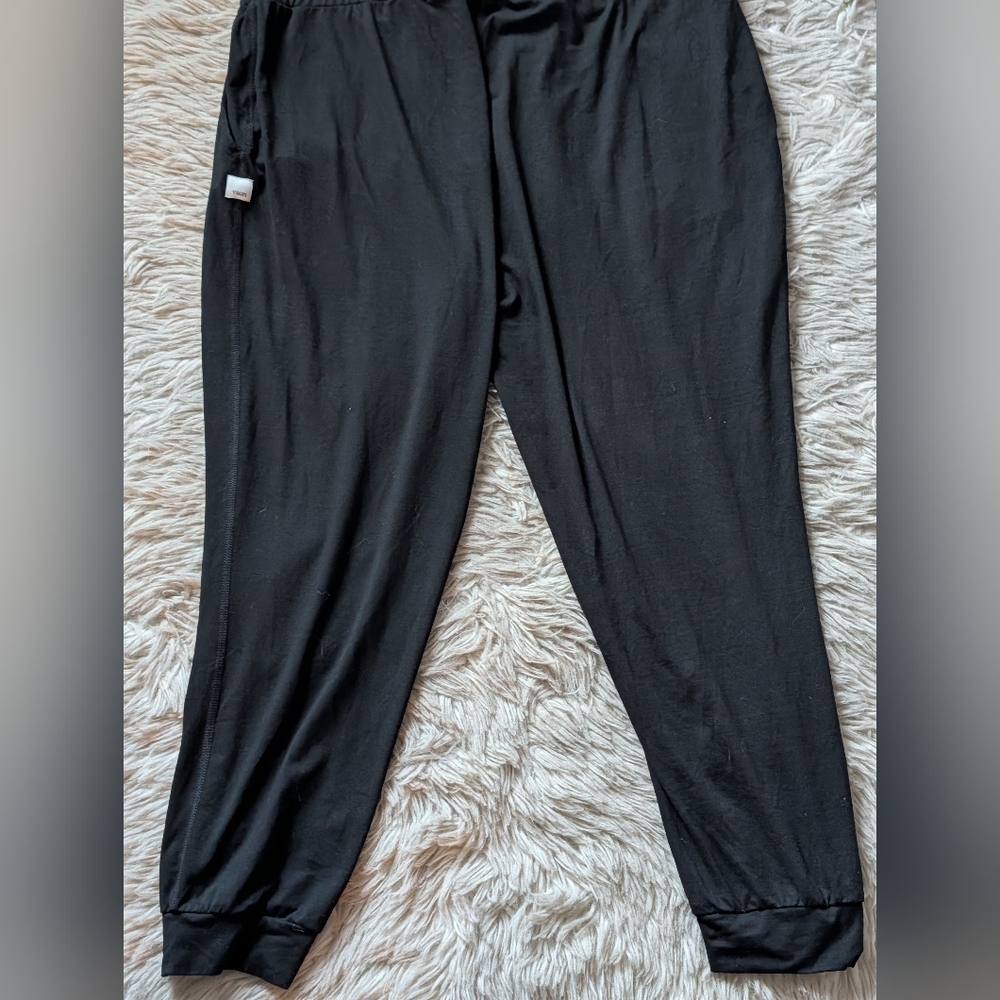 EUC Vuori Lux Sleeveless Jumpsuit in Black - Picture 11 of 13